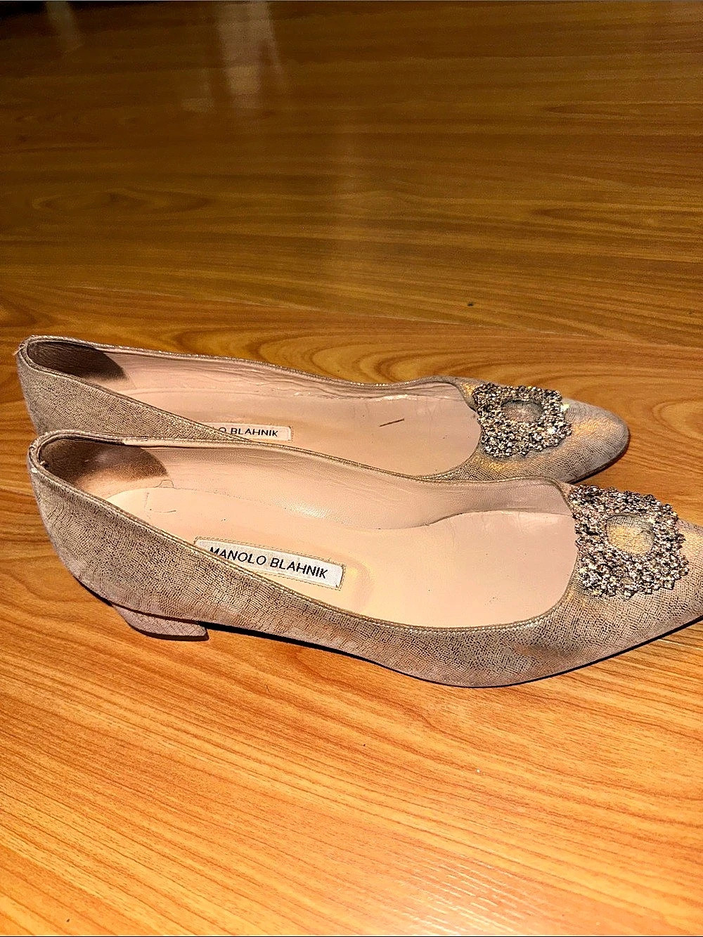 Manolo Blahnik Hangisi Crystal Buckle Low Heel Pump Gold US 7